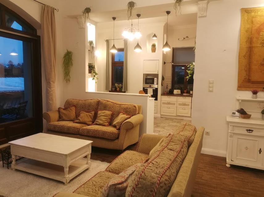 Kuria Apartman With Private Jacuzzi And Pool Budapest Extérieur photo