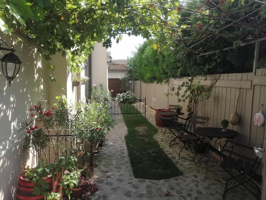 Kuria Apartman With Private Jacuzzi And Pool Budapest Extérieur photo