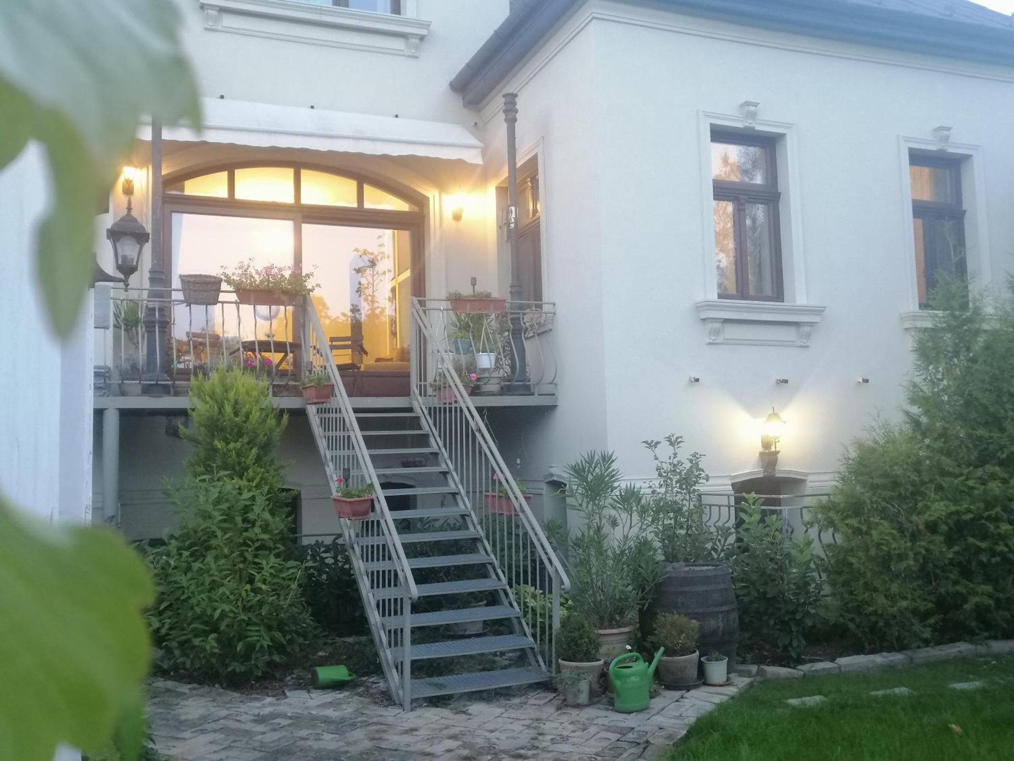 Kuria Apartman With Private Jacuzzi And Pool Budapest Extérieur photo