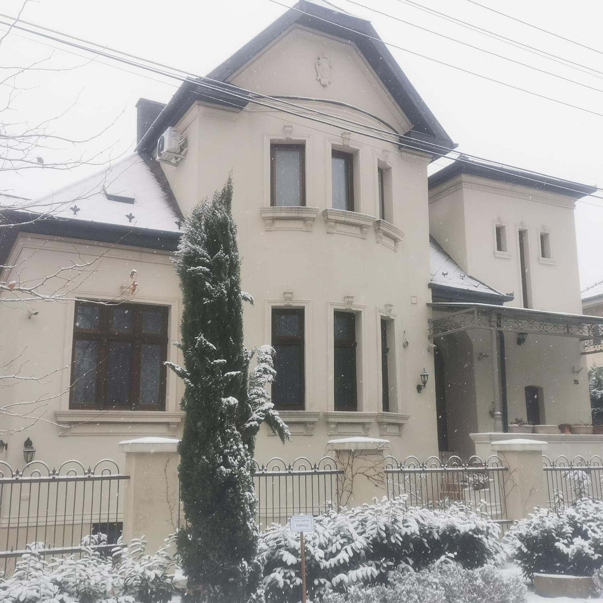 Kuria Apartman With Private Jacuzzi And Pool Budapest Extérieur photo